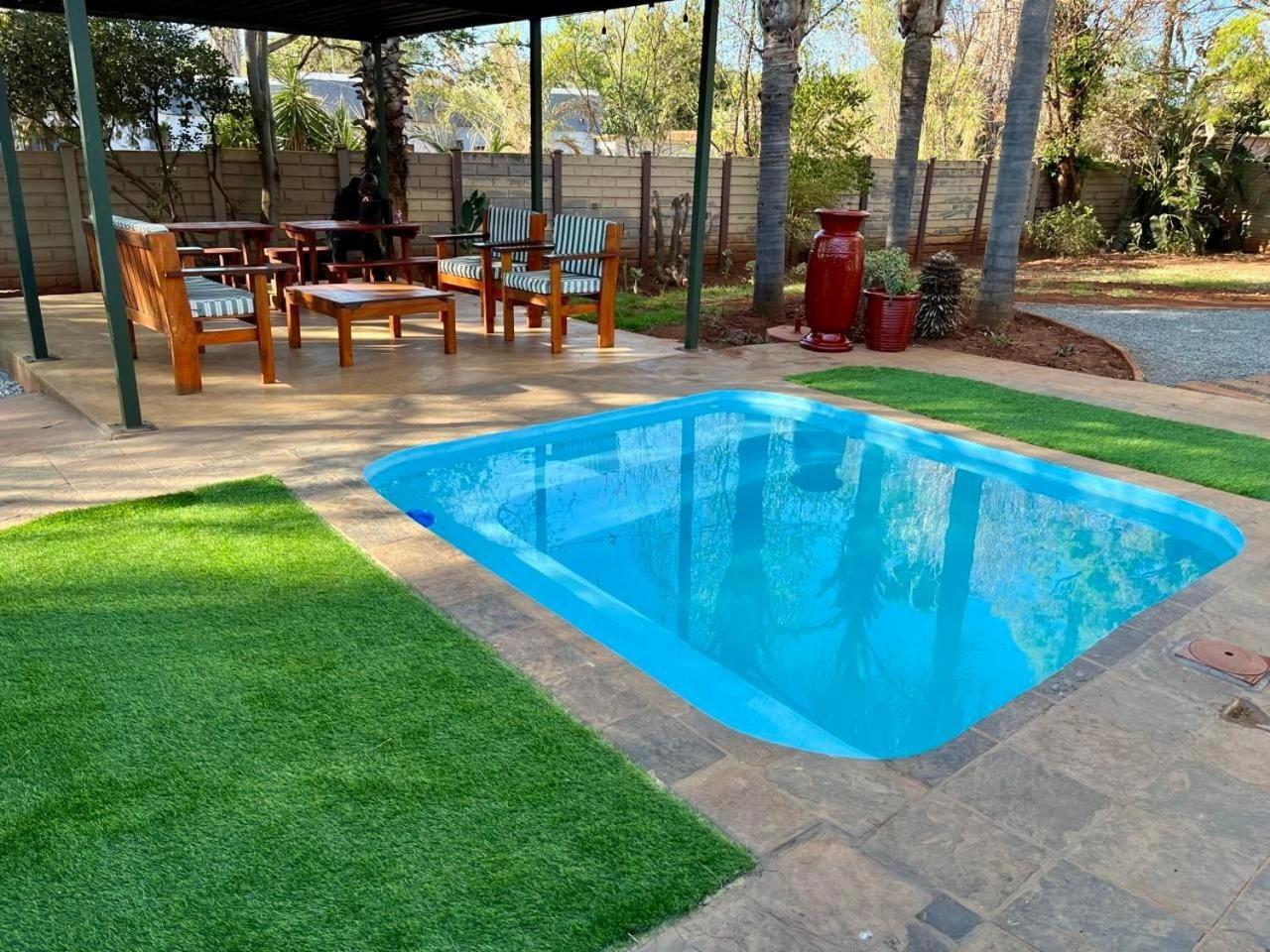 Karee Guesthouse Thabazimbi Exterior photo